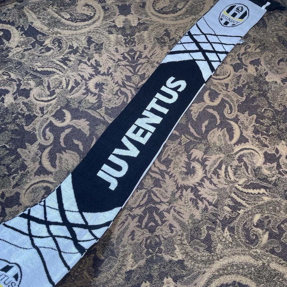 Juventus Soccer Football Scarf Licensed New White Black Double Sided New